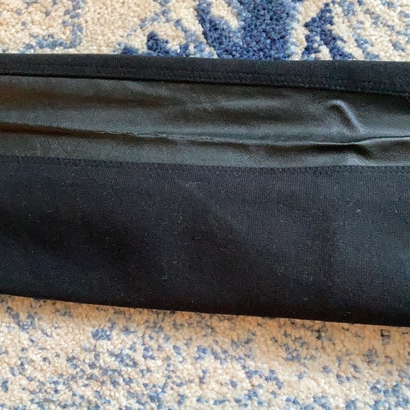 Abercrombie & Fitch vegan leather detailed legging, XS - Picture 4 of 4